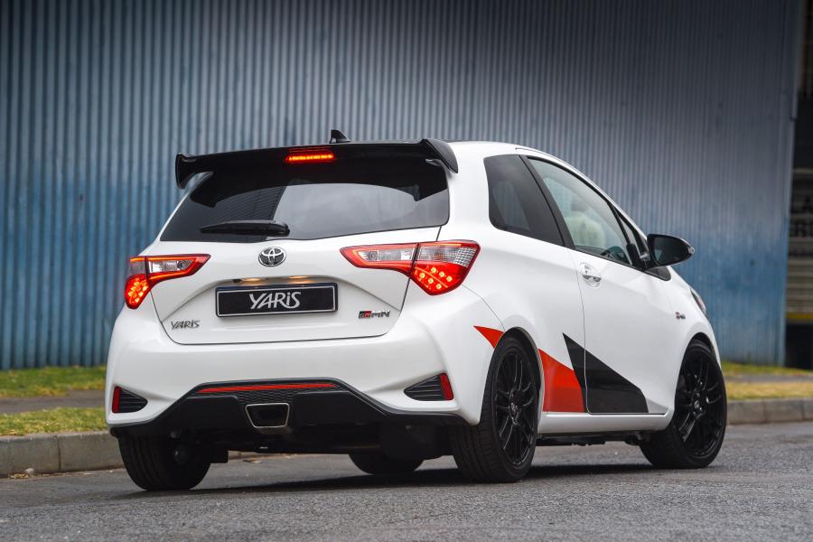  Toyota Yaris GRMN 2018 года  (ZA) (фото 12 из 40)